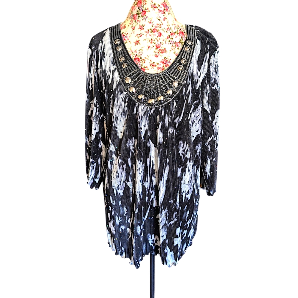 Essentials mini-pleated sequined blouse
